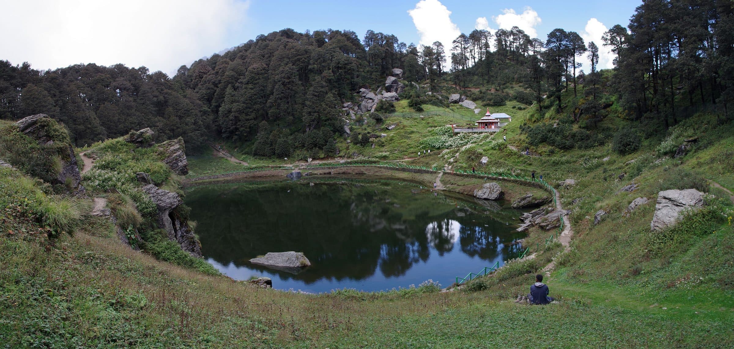 Serolsar lake near Jibhi