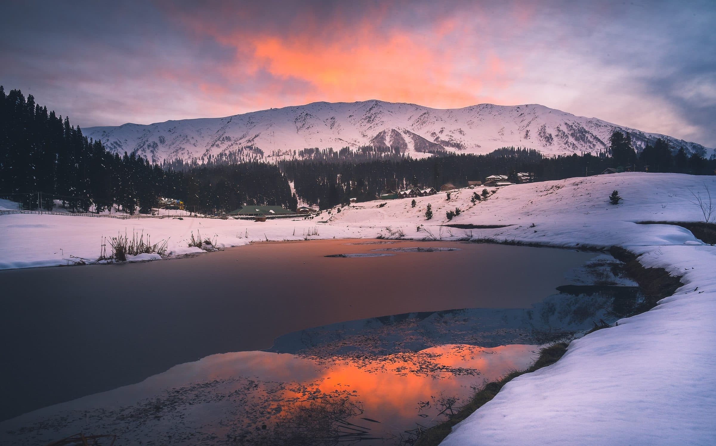 Apharwat peak over Gulmarg in winter